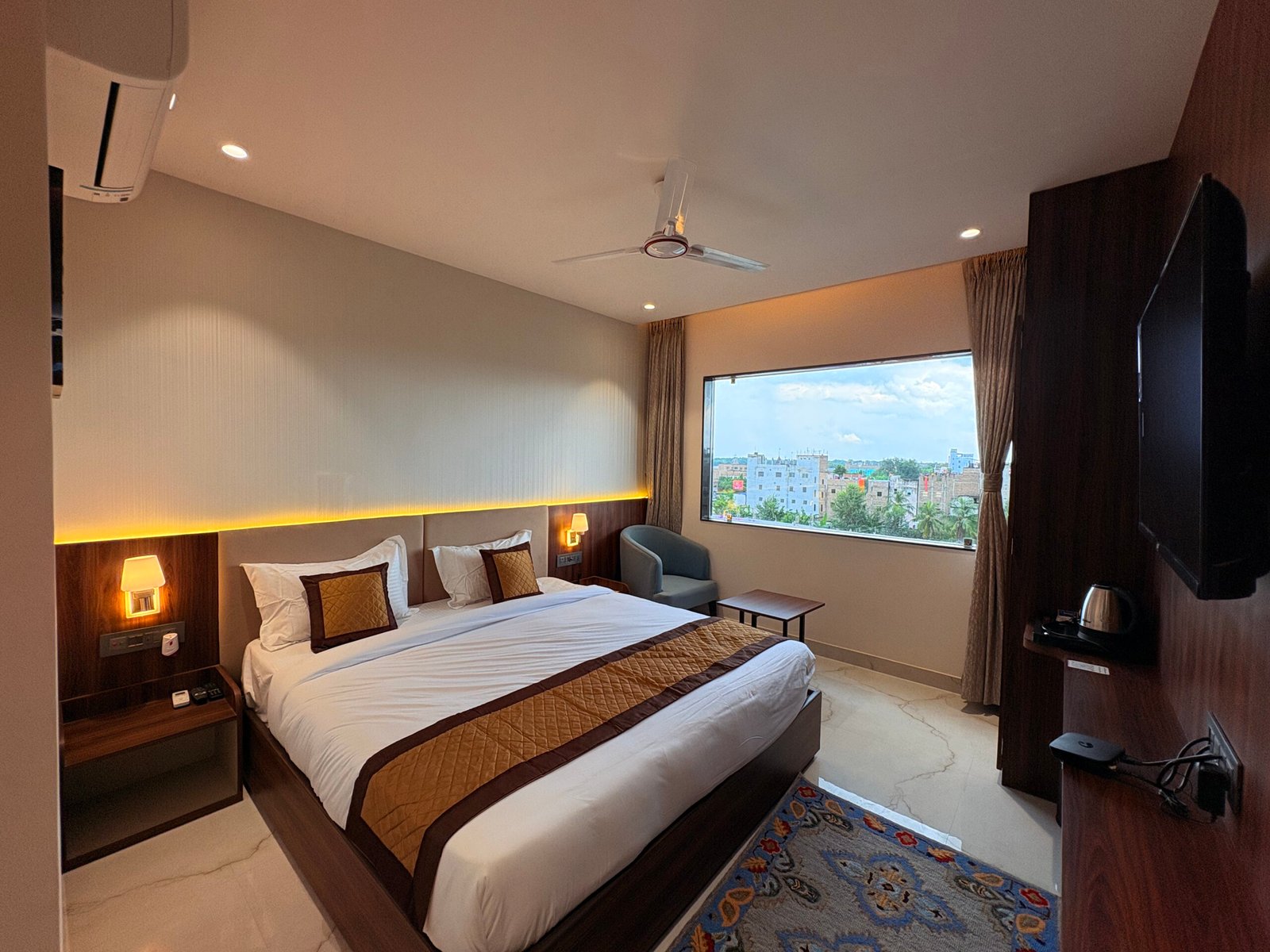 20251002_081042132_iOS