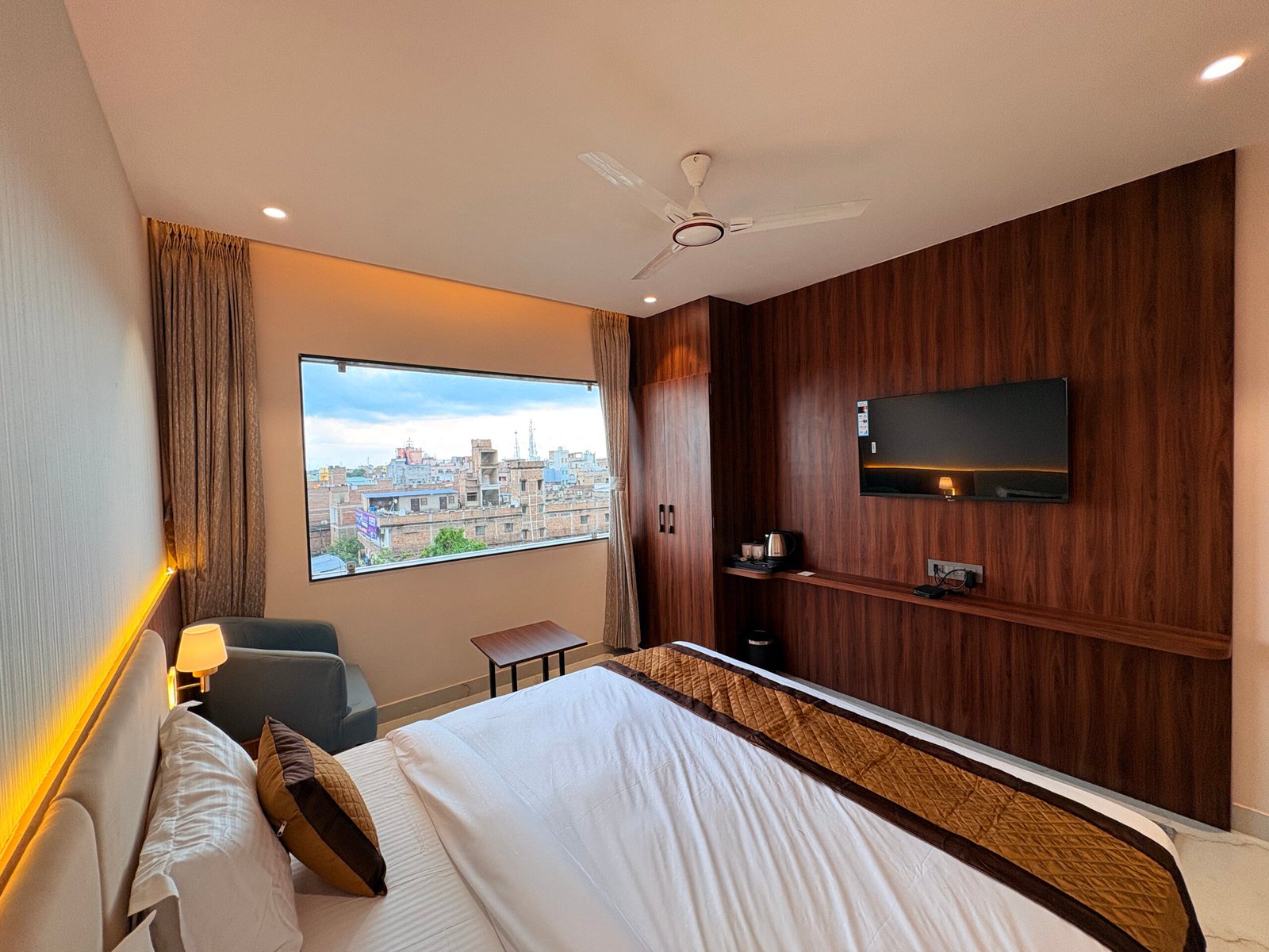 20251002_081108948_iOS